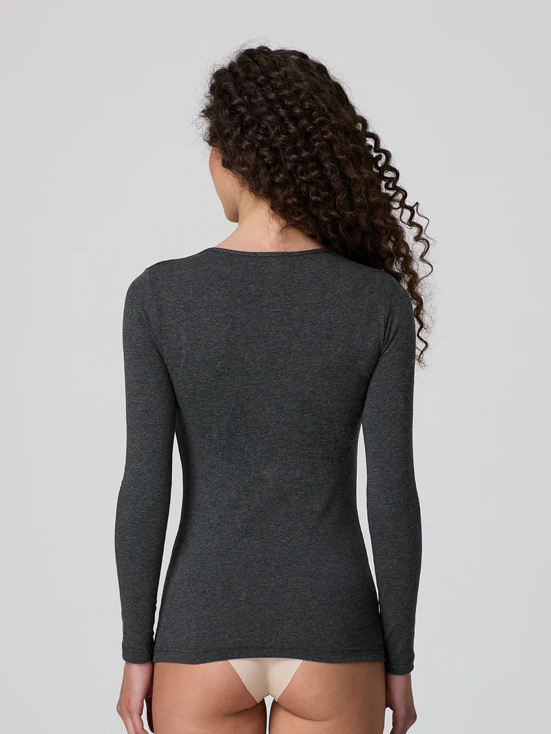 Maglia Jadea a scollo lollo in cotone elasticizzato