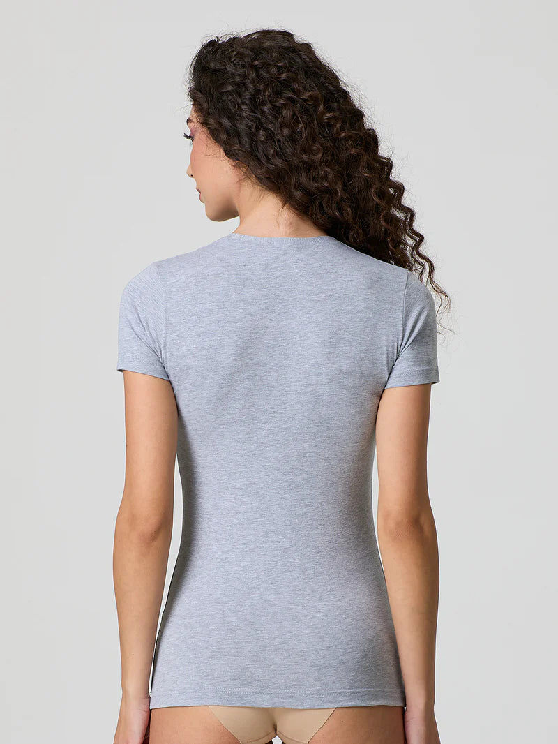 T-shirt Jadea a girocollo in cotone modal