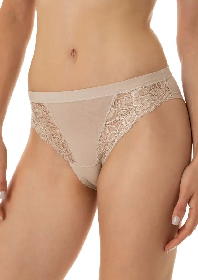 Slip pizzo in Micromodal – Qualità sartoriale. Made in Italy