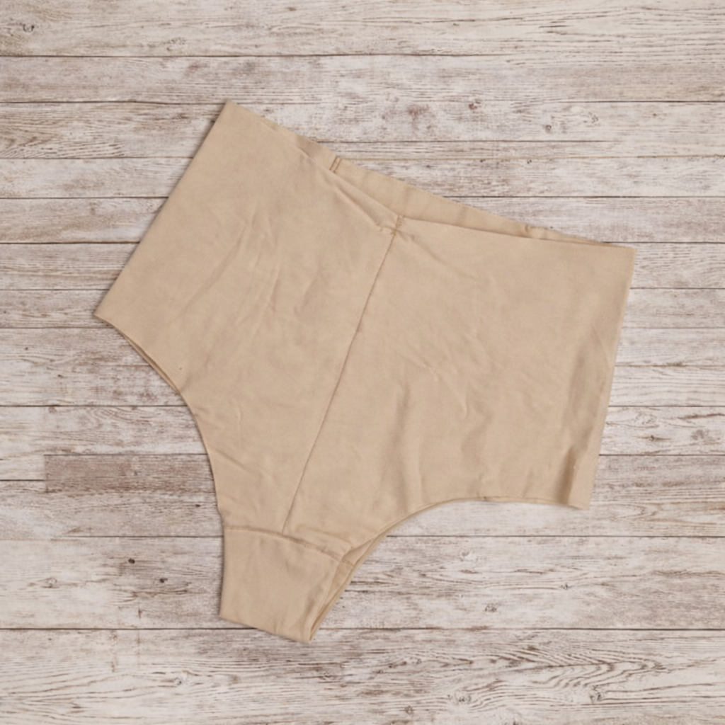 Guaina brasiliana Sièlei taglio laser effetto modellante in microfibra